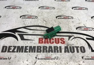 Senzor impact Volkswagen VW Golf 5 [2003 - 2009] 1K0909606C