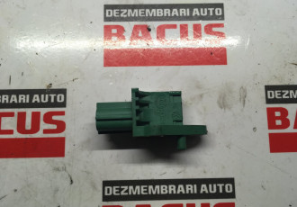 Senzor impact VW Passat B6 cod: 3c0909606