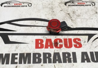 Senzor parcare bara spate renault kadjar 
