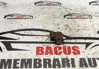 Senzor Parcare Bmw Seria 5 F10 / F11 COD 9270497