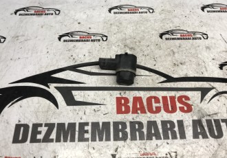 Senzor parcare fata Volkswagen Tiguan 2.0 Motorina 2010 1T0919297A