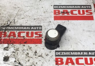 Senzor Parcare Fata/Spate Mercedes C-Class W204 / W203 Pret/Bucata COD A2215420417