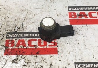 Senzor Parcare Fata/Spate Mercedes C-Class W204 / W203 Pret/Bucata COD A2215420417
