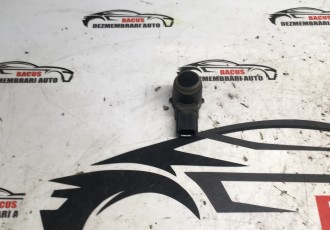 Senzor parcare Opel Zafira B cod: 13394368