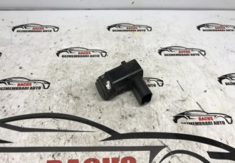 Senzor parcare PDC VW Golf 4 an 1998-2004 cod 3D0919275D 