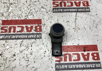 Senzor Parcare Spate Mercedes C-Class W204 Cod A2215420417