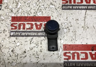Senzor Parcare Spate Mercedes C-Class W204 Cod A2215420417