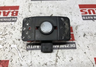 Senzor Parcare Volkswagen Golf 6 Cod : 3C0919275S