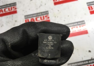 Senzor parcare Volkswagen Passat B6 cod: 3c0919275l