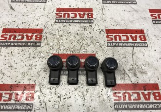 Senzor Parcare Volkswagen Passat B7 Cod: 4H0919275