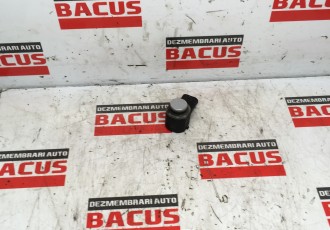 Senzor parcare Volkswagen Passat B7 cod: 4h0919275