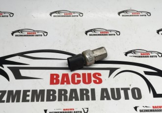 Senzor presiune AC Volkswagen Transporter T5 (7H) Bus 2009 2.5 TDI OEM 6ZL351028