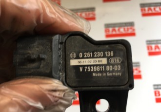 Senzor presiune admisie Peugeot cod: 0261230136