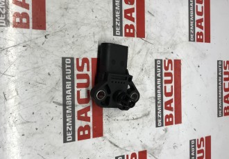 Senzor presiune VW Golf 5 cod: 0281002401