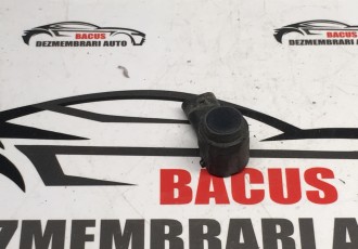 Senzor Senzori Parcare Fata Volvo XC60 2009 - 2017 Cod 31445162