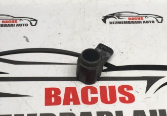 Senzor Senzori Parcare Fata Volvo XC60 2009 - 2017 Cod 31445162