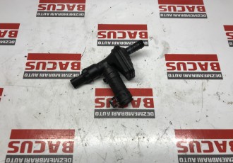 Senzor temperatura combustibil VW Passat B6 2.0TDI CBAB cod 03L919824C