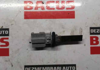 Senzor temperatura interioara VW Passat B6 cod: 1k0907543e