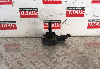 Senzor ulei VW Golf 4 1.4 cod: 1J0907660C