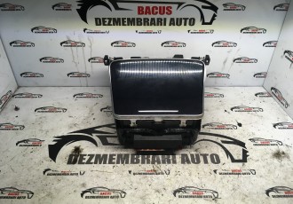 Spatiu Depozitare Cu Priza 12v Mercedes C Class W205 COD A2056800210