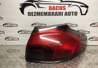 Stop dreapta spate Opel Zafira C: 39033313 cu mic defect