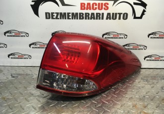 STOP Lampa spate dreapta Kia Carens 2013-2022 COD- 92402 A4