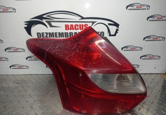 Stop stanga aripa Ford Focus 3 HB cod BM51-13405-A CU DEFECT