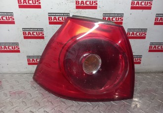 Stop stanga aripa VW Golf 5 cod: 1k6945095n