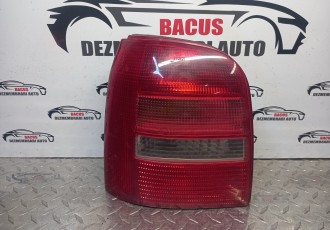Stop stanga - Audi A4 B5,5 [restyling] [1997 - 2001] Avant wagon 5-usi cod- 8D9945095D