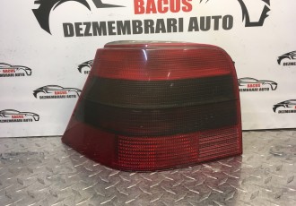 Stop stanga pentru Vw Golf 4 an 2004