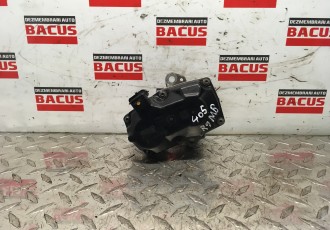 Supapa EGR Nissan Qashqai J10 / Renault Megane 3 1.6 DCI An 2012 Cod : 147101478R / H8201061904