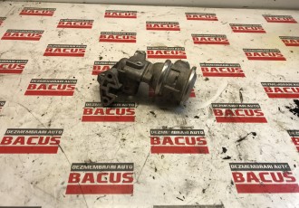 Supapa EGR Volkswagen-Cod: 06a131351f