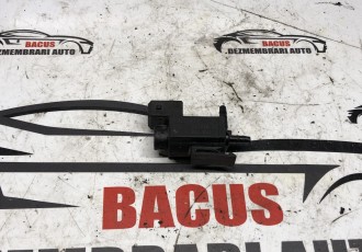 Supapa vacuum Bmw seria 1 E81/E87 cod: 70231800 7810831
