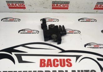 Supapa vacuum Opel Astra K cod: 55576356