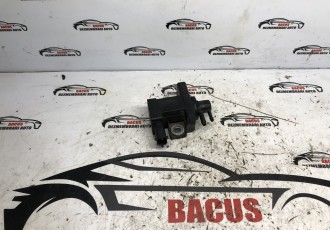 Supapa vacuum Opel Astra K cod: 55576356