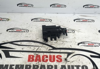 Supapa vacuum Peugeot Expert 1.6 BlueHDI 95 cai an 2018 cod 9811643880