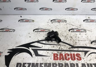 Supapa vacuum Volkswagen cod: 1k0906283a