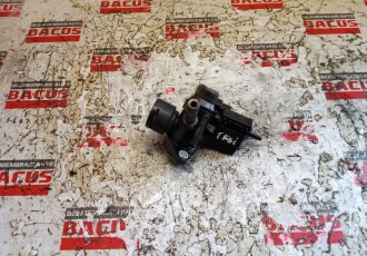 Supapa vacuum Volkswagen Golf 5 cod: 037906283c