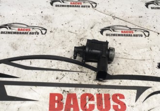Supapa vacuum Volkswagen Passat B6 cod: 1k0906283a