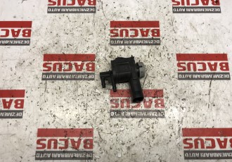  Supapa Vacuum VW Passat B6 2.0 TDI  Cod: 1K0906283A
