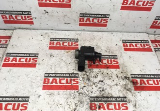 Supapa vacuum VW Passat B7 cod: 1k0906283a