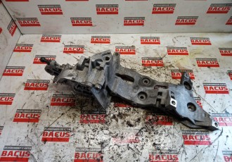 Suport accesorii VW Golf 7 model 2016 2.0 TDI 04L903143B
