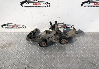 Suport alternator cu rola Intinzatoare curea accesorii suport motor Opel Astra J 1.7CDTi: 55565570