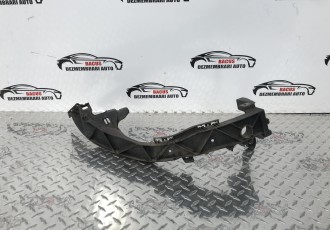 Suport Far Dreapta Bmw Seria 1 E81 / E87 COD 1857509000