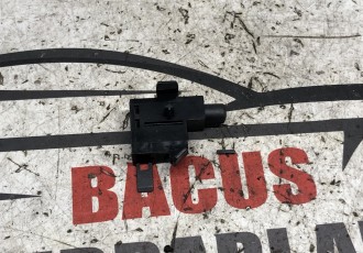 Switch Maneta Frana De Mana VW Golf 4 / Bora COD 1J0947561