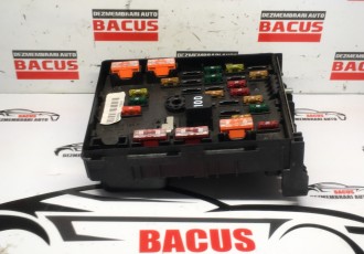 Tablou sigurante VW Passat B7 cod: 3c0937125a
