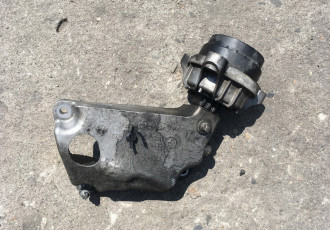 Tampon motor stanga Bmw 5 2.0 diesel, 6785601-01