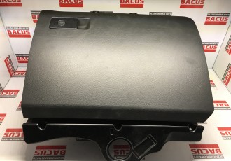 Torpedou bord VW Passat B6 cod produs 3C1857114 