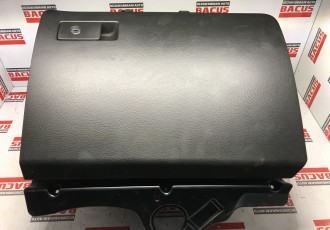 Torpedou Volkswagen VW Passat B6 An 2006 Cod 3C1857114 