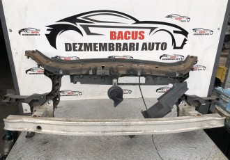 Trager Panou Frontal Calandru si armatura Renault Megane 2 2002 - 2008 Cod 8200137496 
